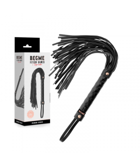 BEGME RIDING CROP Látigo fetiche em couro vegan Begme - para jogos de dominação e submissão.