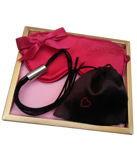 INDEDIT WHIP DOMINATRIX Kit bdsm avec fouet, masque et sac