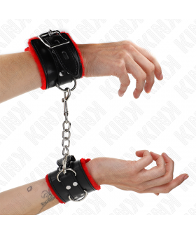 MUÑEQUERAS FORRADAS CON AGUJER Polsiere BDSM in diversi materiali e stili
