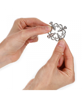 METAL FLOWER ¡Descubre el emocionante mundo de las pinze per capezzoli! Aggiungi una nuova dimensione a