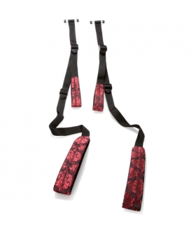 SCANDAL ÁRNES Balançoire ajustable pour porte avec un design floral élégant