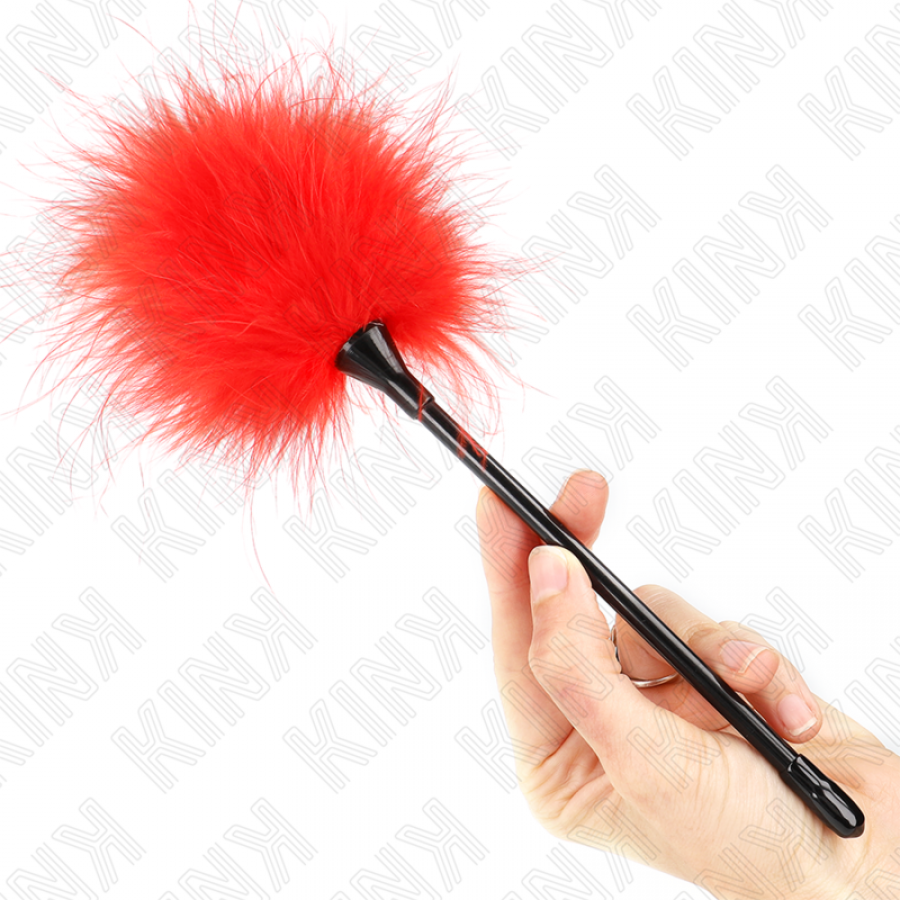 PLUMES TICKLE ROUGES UTILISÉES POUR LE KIT BONDAGE 27 CM