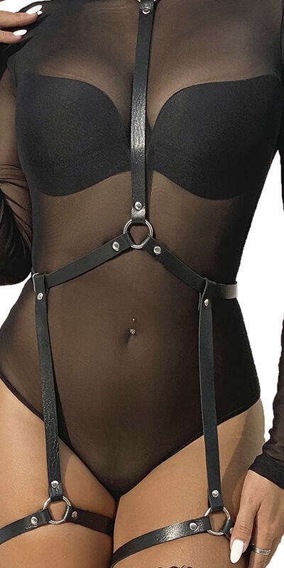 ARNÉS DE CUERPO CUERO NEGRO TA Capo di biancheria intima: elegante cintura in pelle