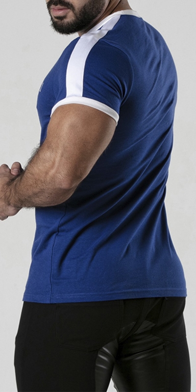 T-SHIRT LKG BLUE Camiseta versátil de algodón, corte clásico, logotipo distintivo
